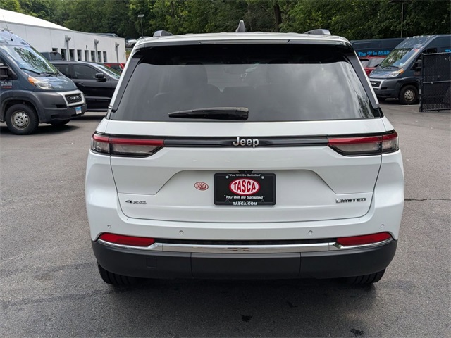 2023 Jeep Grand Cherokee Limited photo 4