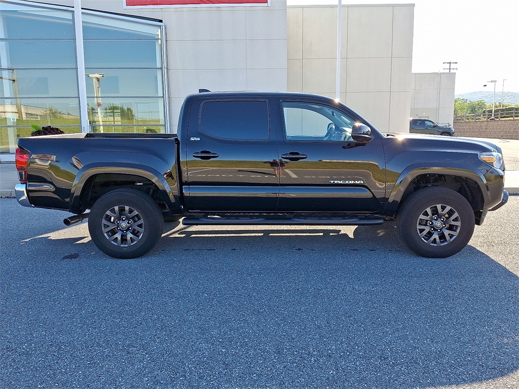 2023 Toyota Tacoma SR5 photo 11