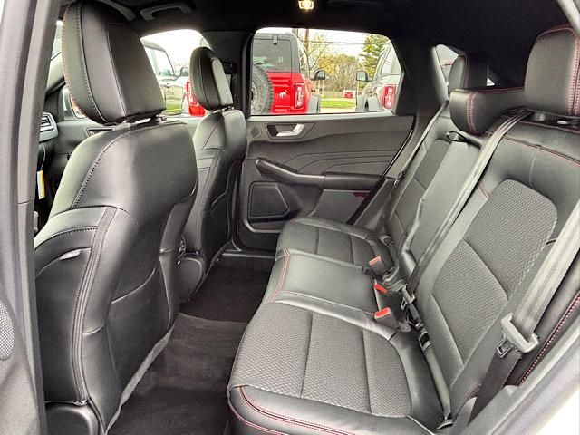 2025 Ford Escape ST-Line Select photo 19
