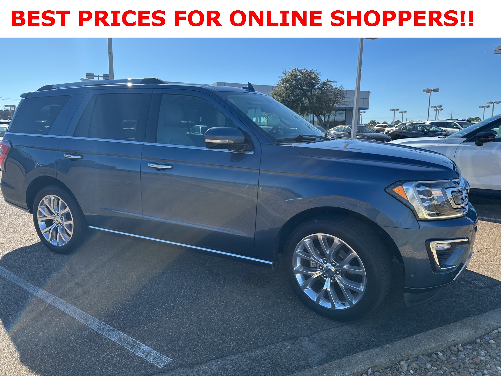 2018 Ford Expedition Limited's photo