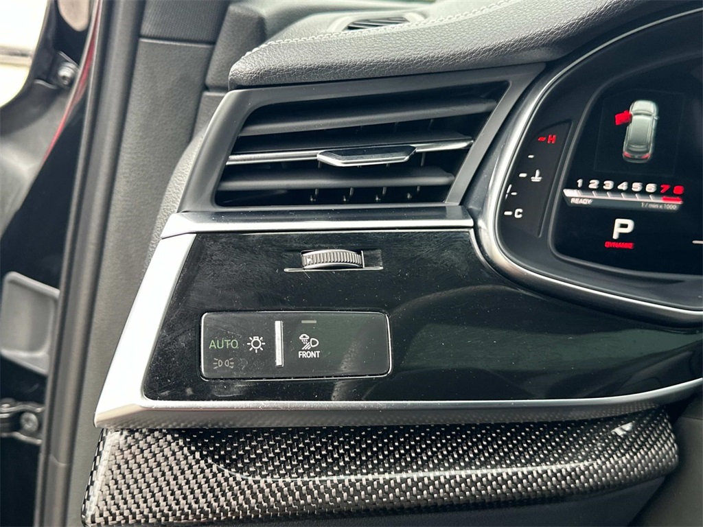 2023 Audi SQ7 Prestige photo 24