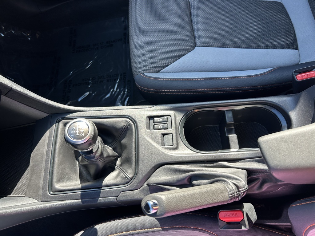 2019 Subaru Crosstrek 2.0i Premium photo 18
