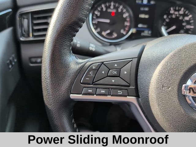2022 Nissan Rogue Sport SL photo 6