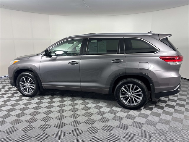 2018 Toyota Highlander XLE photo 3