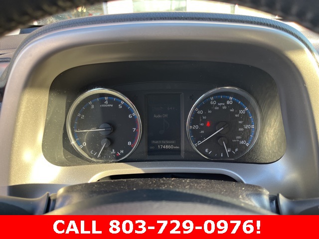 2016 Toyota RAV4 XLE photo 22