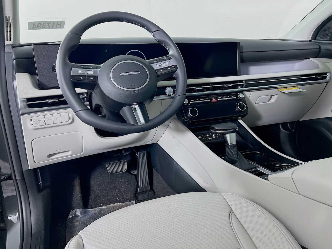 2025 Hyundai Tucson SEL Convenience photo 4