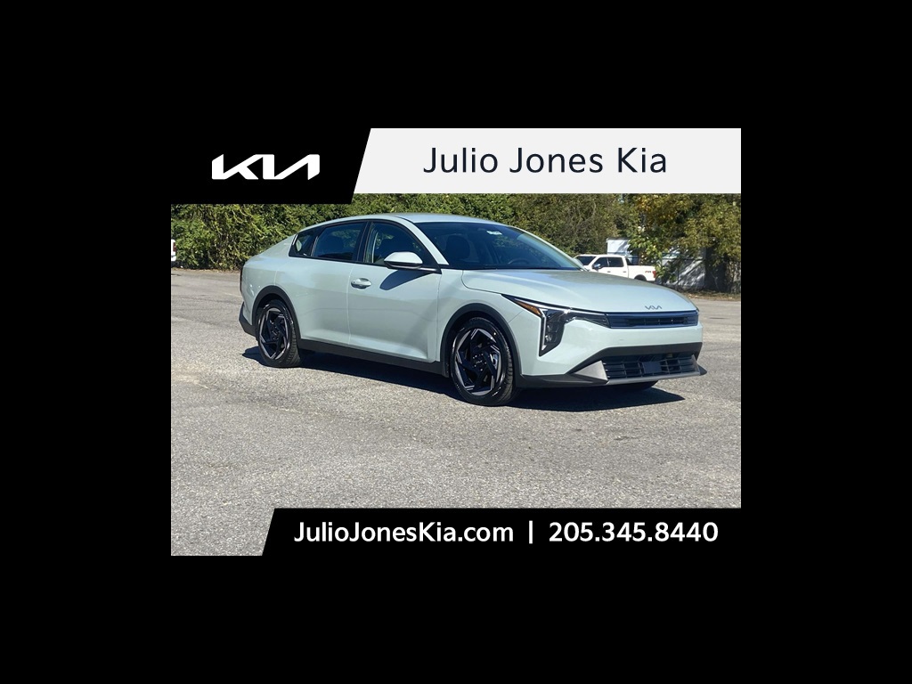 2025 Kia K4 EX's photo
