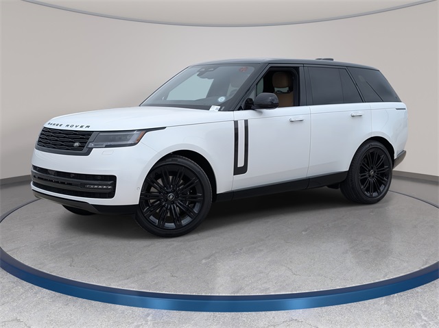 2025 Land Rover Range Rover SE's photo