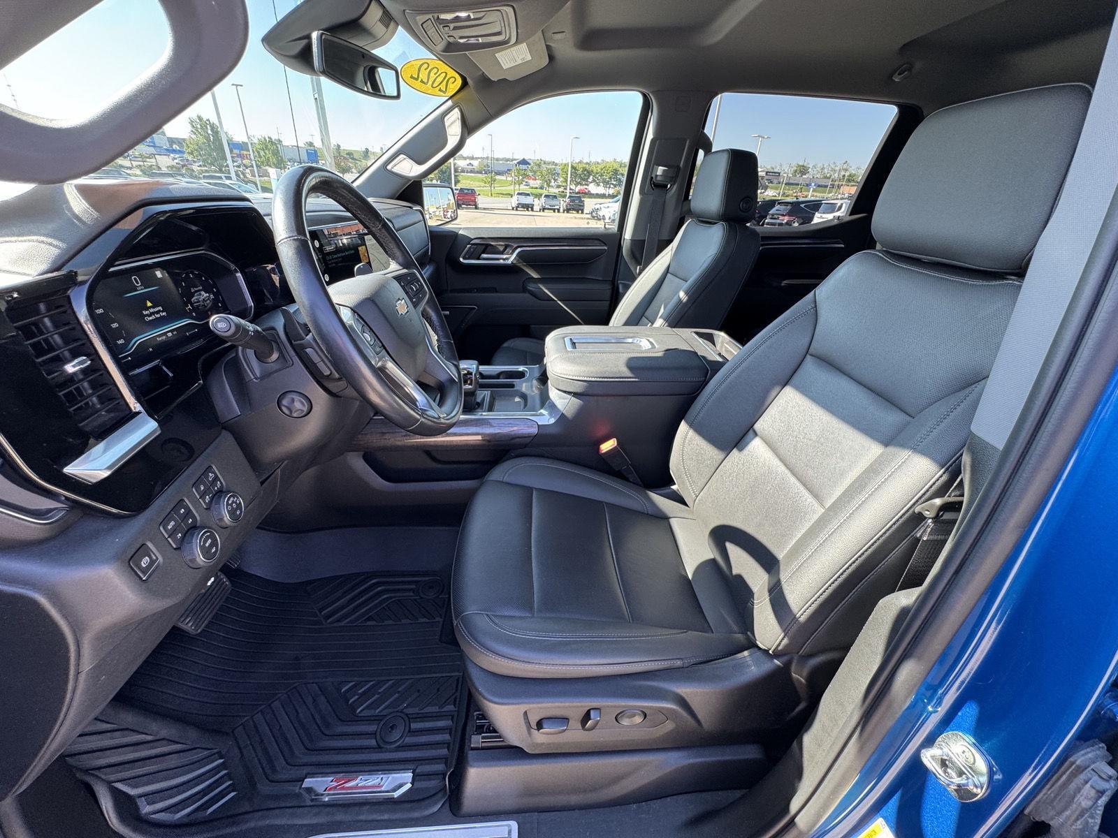 2022 Chevrolet Silverado 1500 LTZ photo 5