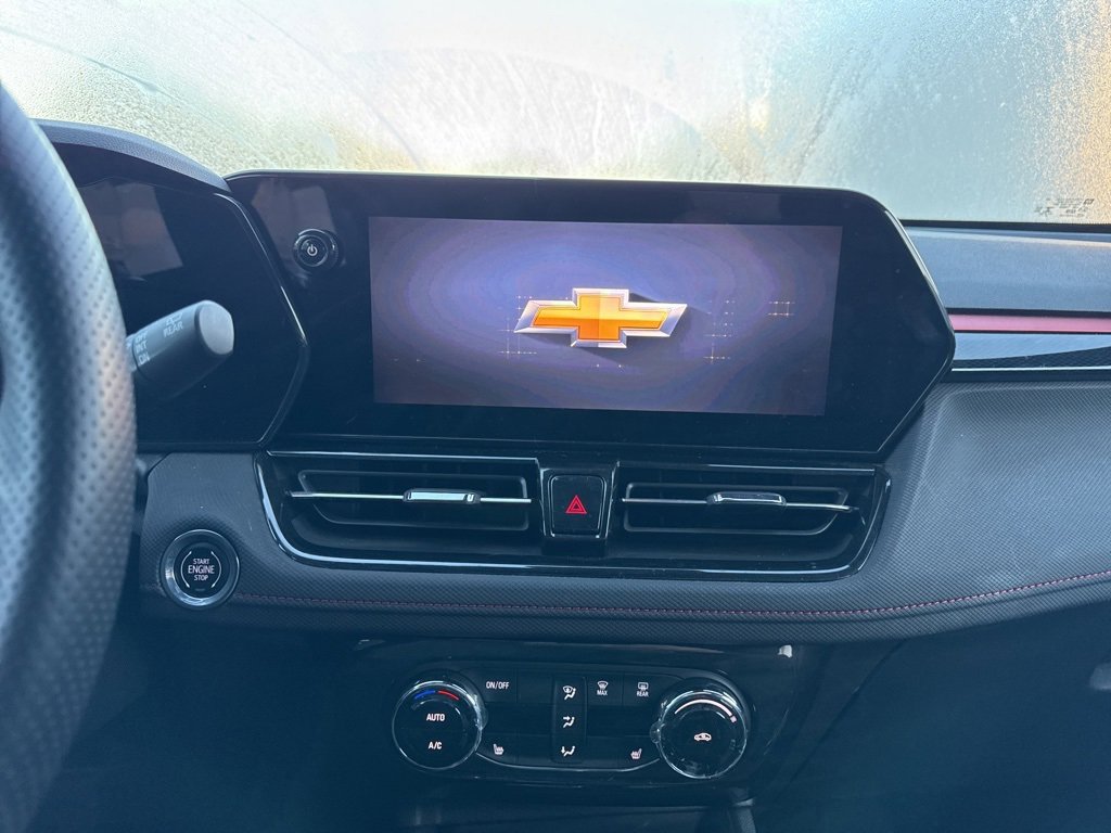 2025 Chevrolet Trailblazer RS photo 4