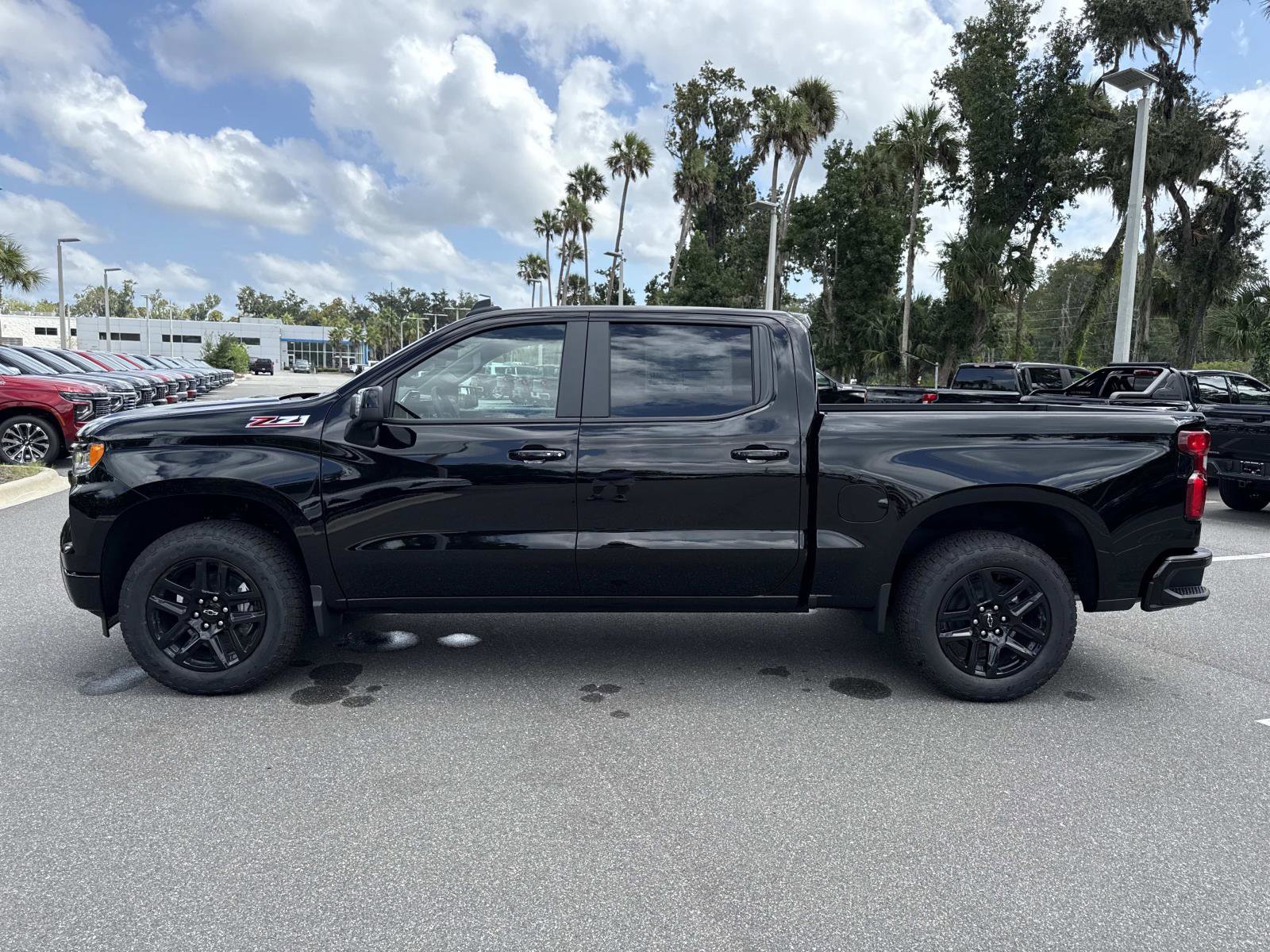 2026 Chevrolet Silverado 1500 RST photo 3