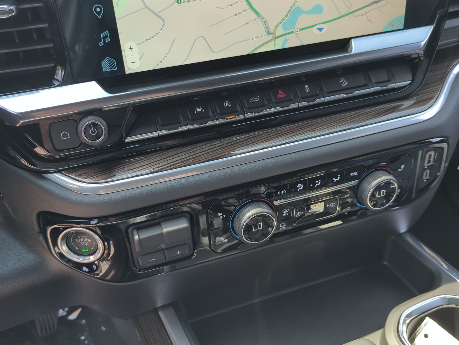 2025 Chevrolet Silverado 1500 LT Trail Boss photo 10
