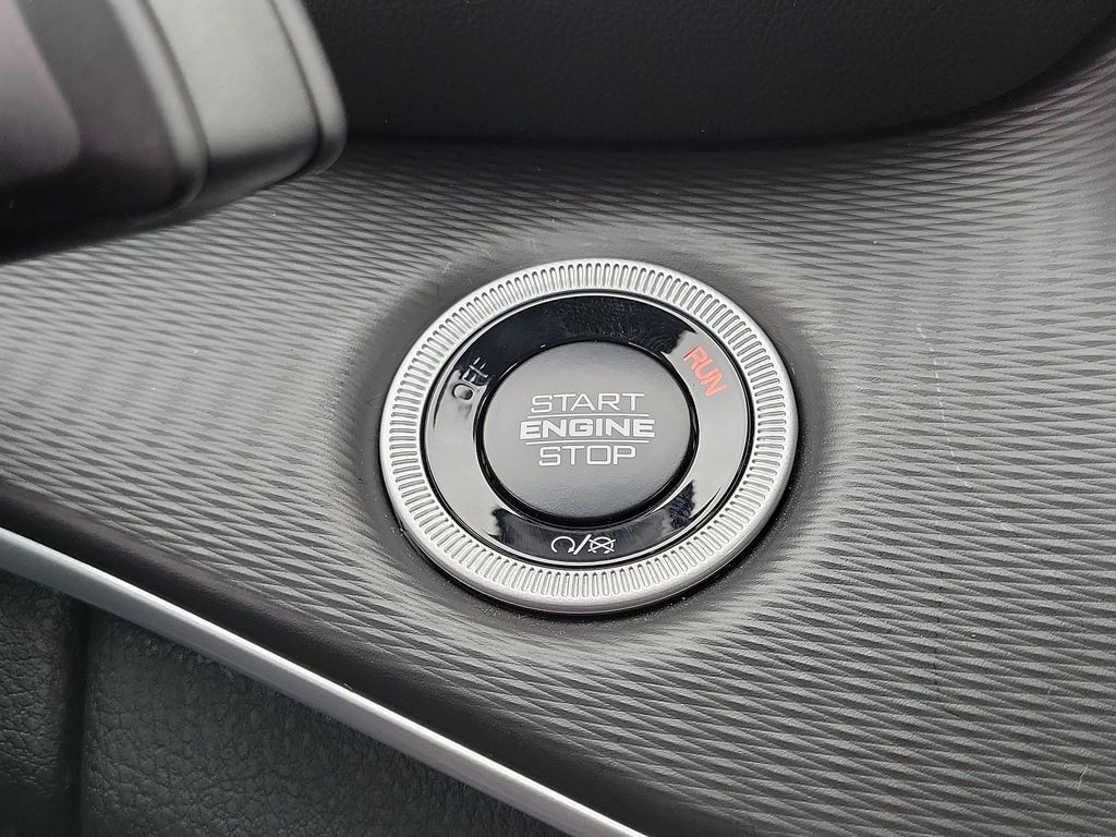 2025 Jeep Grand Cherokee Laredo X photo 7