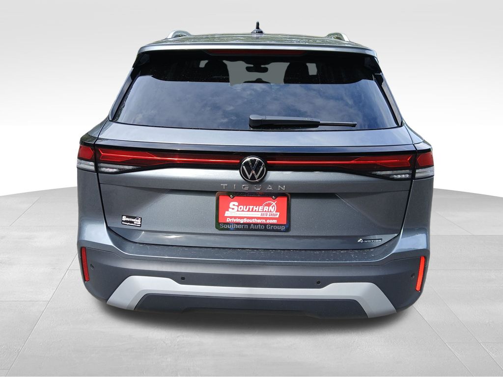 2025 Volkswagen Tiguan S photo 4