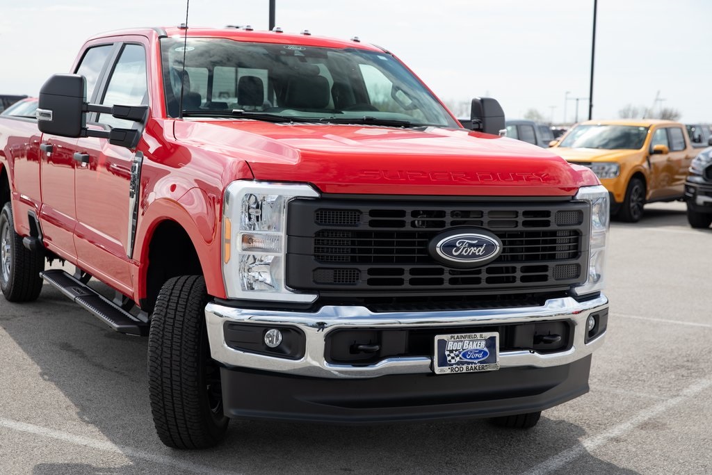 2025 Ford F-350 XL photo 5