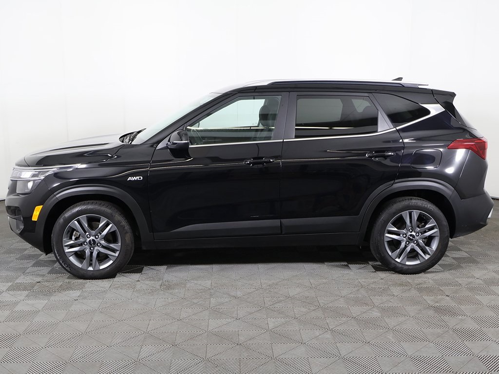 2023 Kia Seltos S photo 9