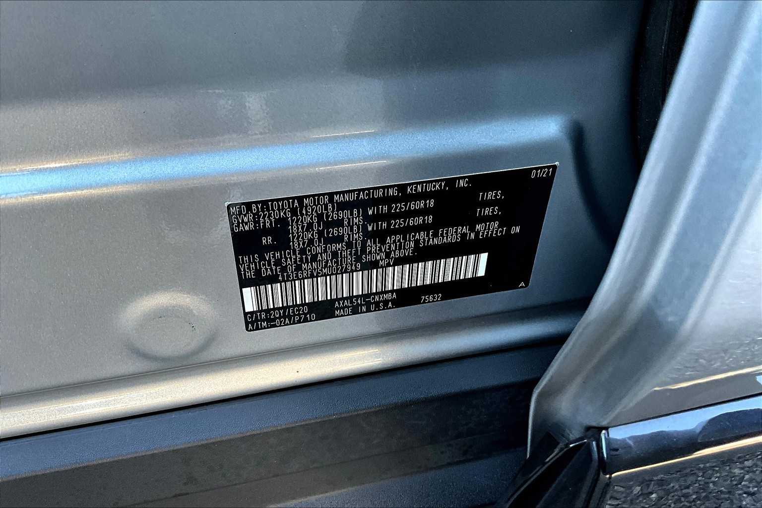 2021 Toyota RAV4 Hybrid XSE photo 33