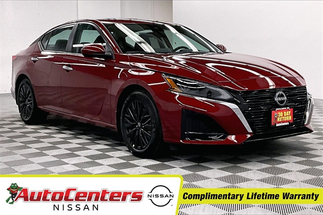 2025 Nissan Altima SV's photo