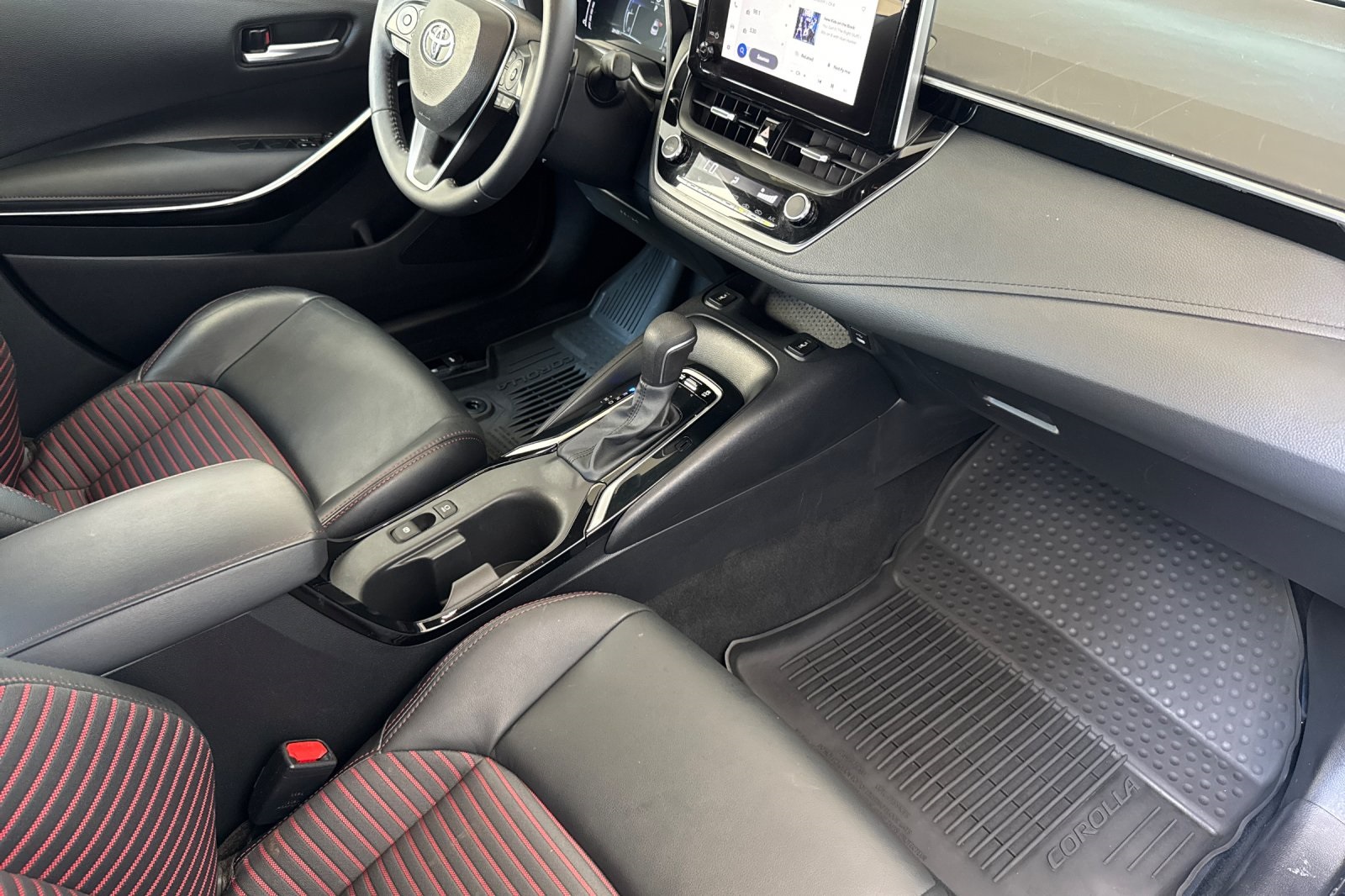 2023 Toyota Corolla XSE photo 15