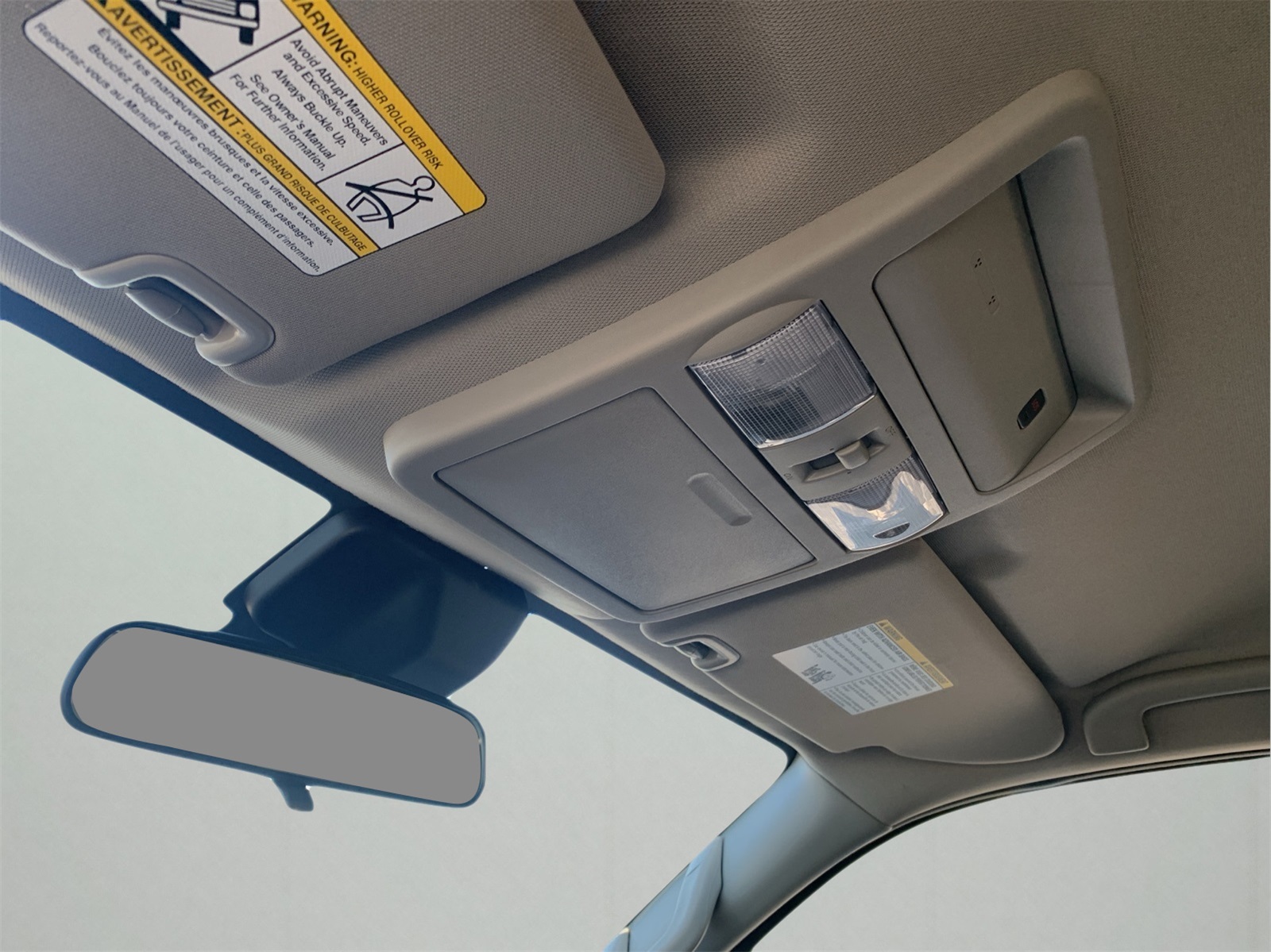 2026 Nissan Frontier King Cab S photo 23