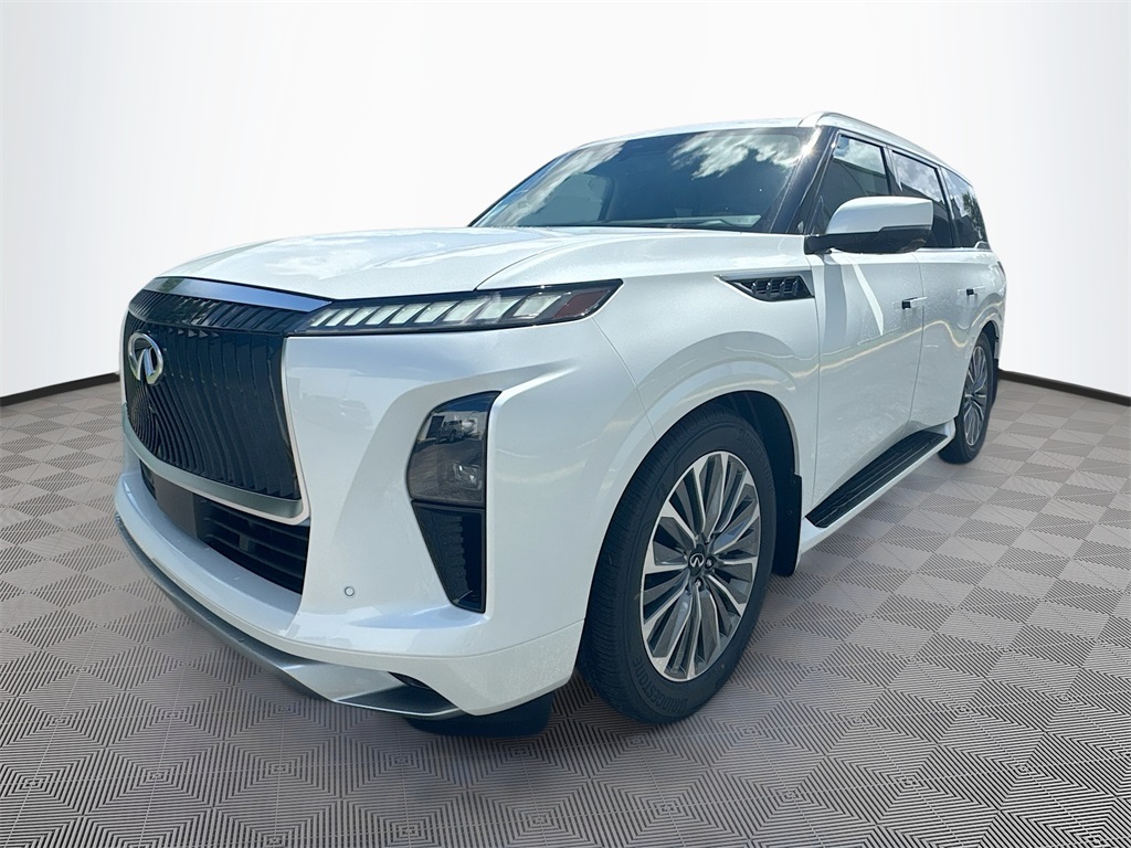 2026 Infiniti QX80 Luxe photo 3