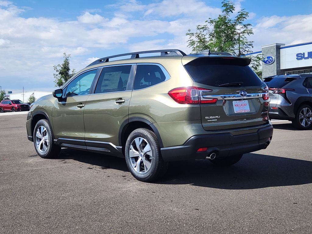 2025 Subaru Ascent Premium photo 3