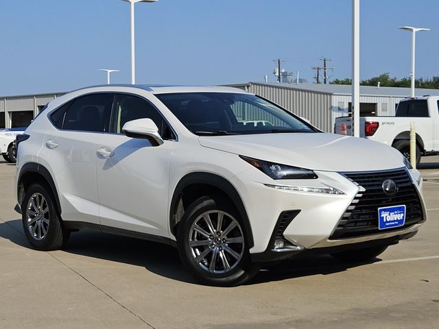 2019 Lexus NX 300 Luxury photo 2
