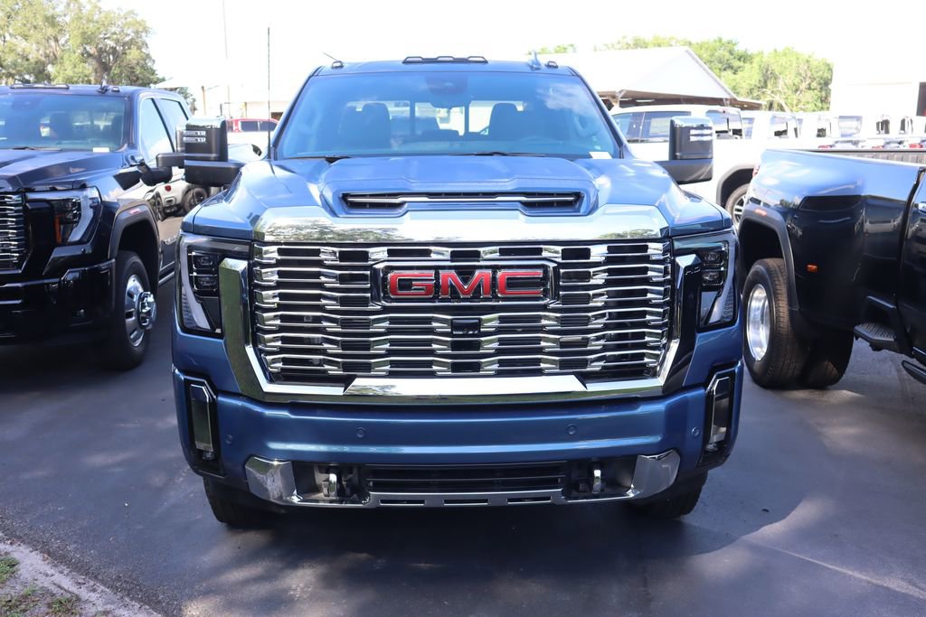 New 2025 GMC Sierra 3500 HD Denali DRW Crew Cab in Bartow