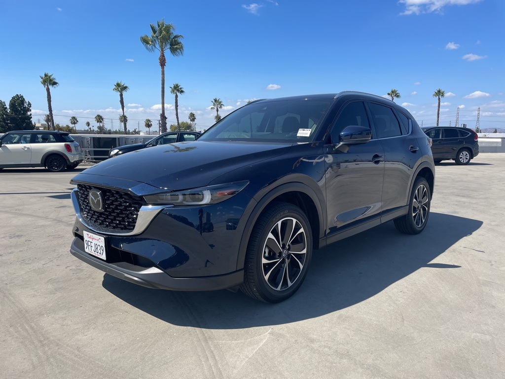 2023 Mazda CX-5 Premium photo 5