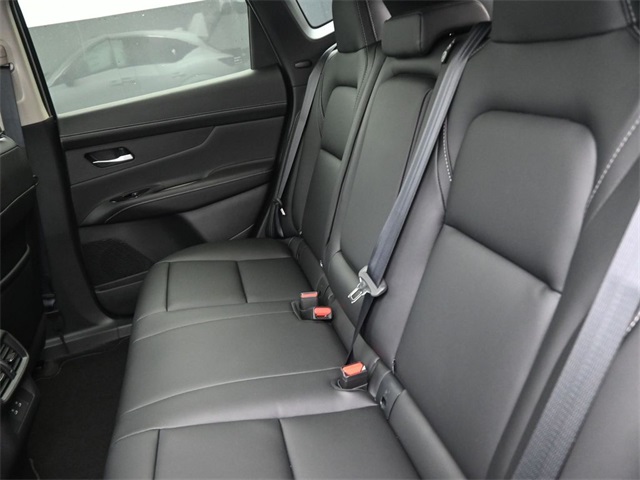2025 Nissan Murano SL photo 11