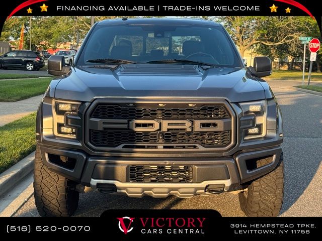 2018 Ford F-150 Raptor photo 2