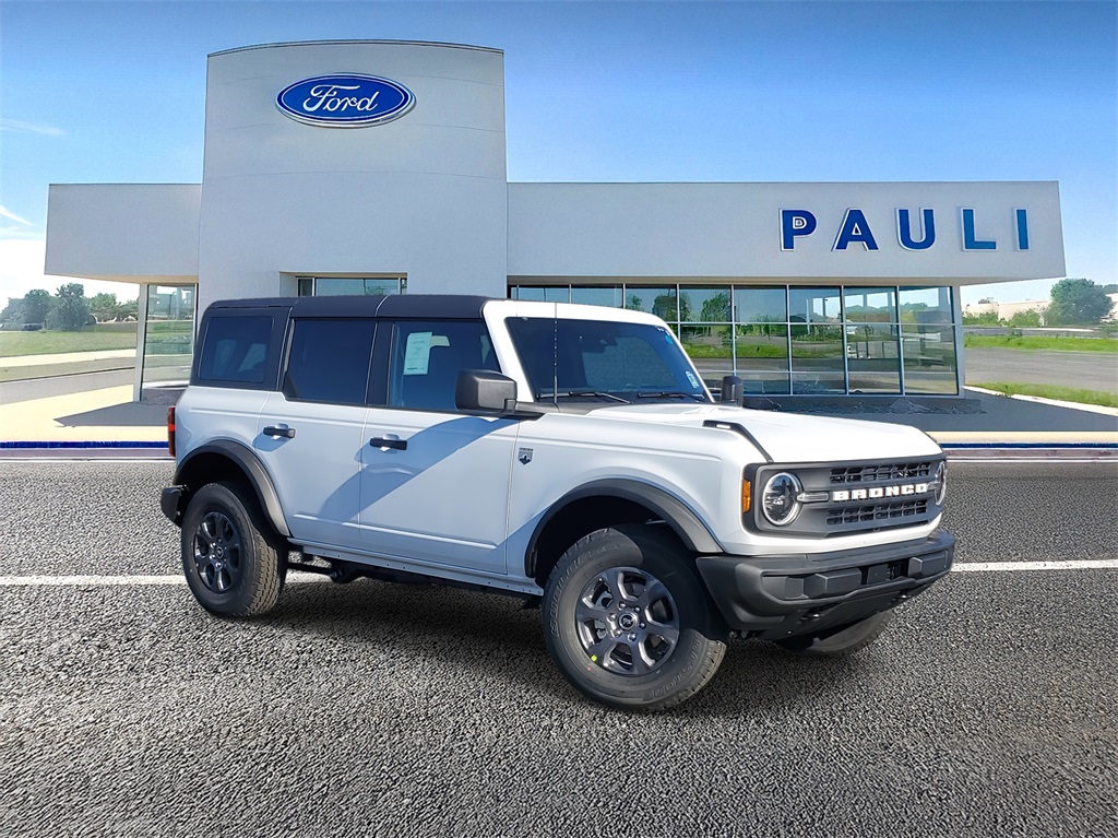 2025 Ford Bronco 4-Door Big Bend's photo