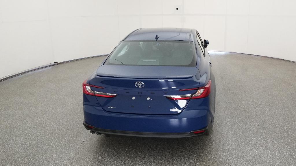 2026 Toyota Camry SE photo 18