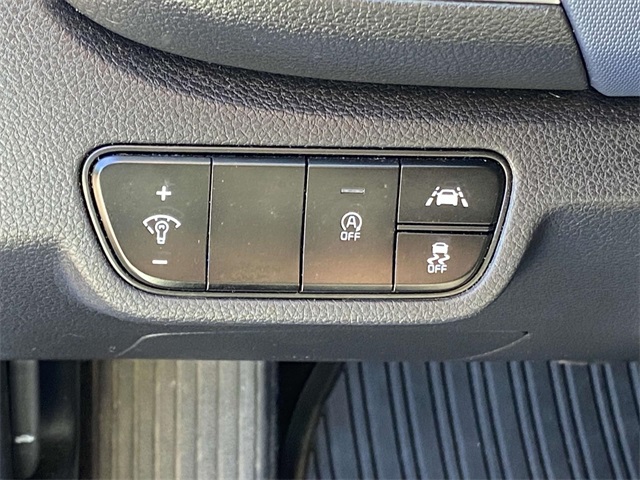 2021 Kia Seltos S photo 12