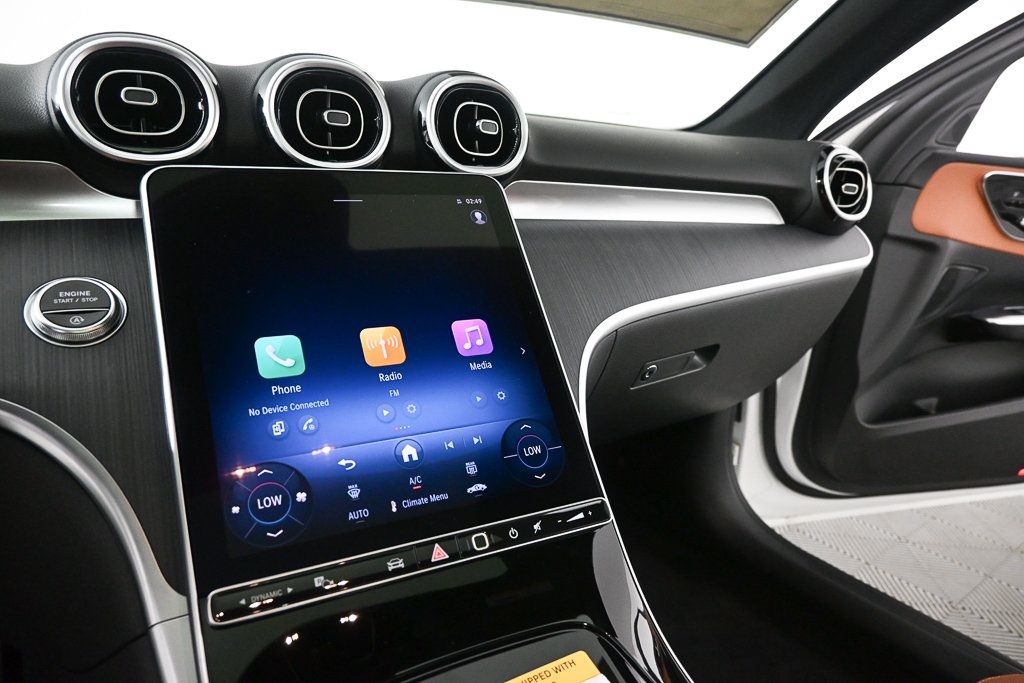 2025 Mercedes Benz C 300 photo 11