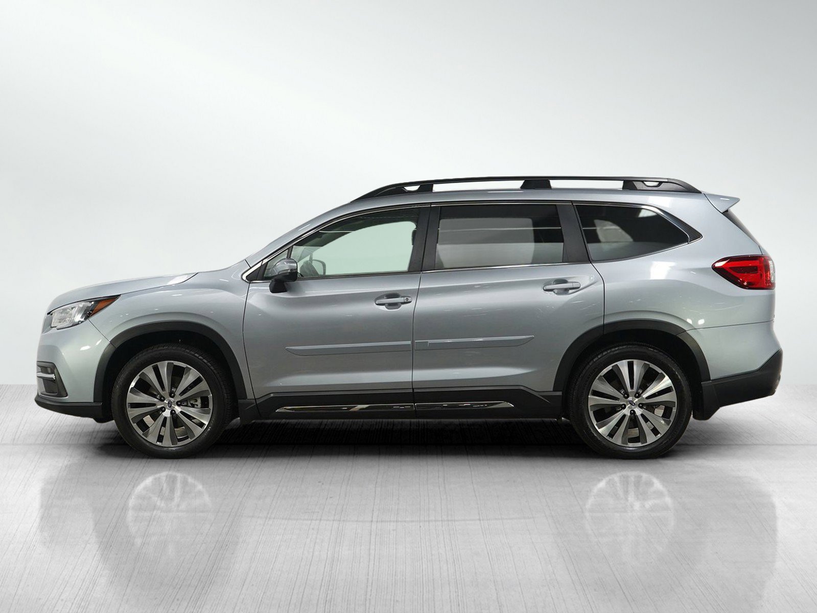 Used 2021 Subaru Ascent Limited with VIN 4S4WMALD7M3475776 for sale in Burnsville, Minnesota