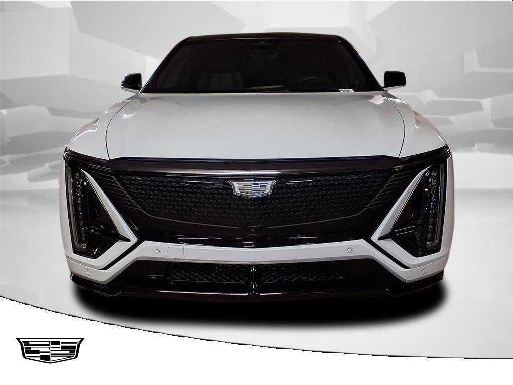2026 Cadillac Lyriq photo 2