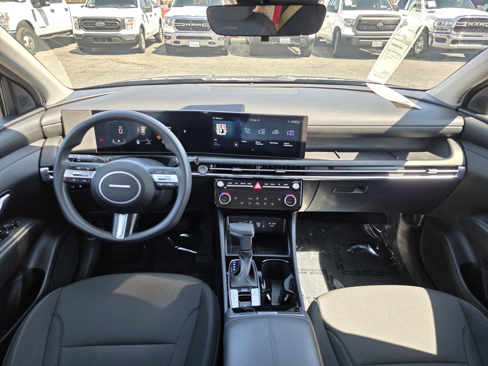 2025 Hyundai Tucson SEL photo 13
