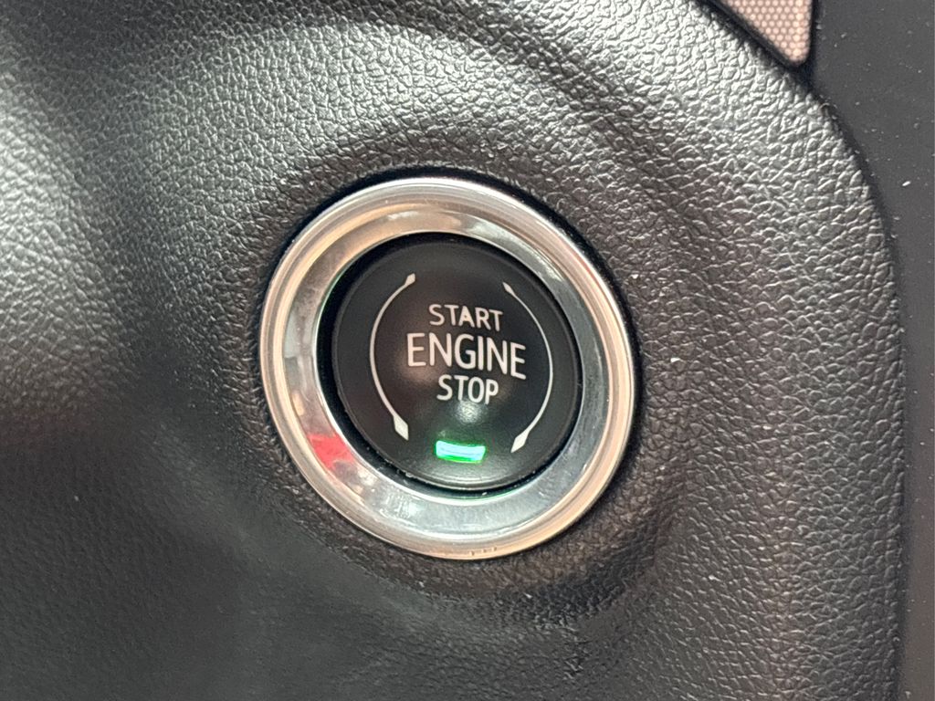2020 Gmc Sierra 1500 SLE photo 30