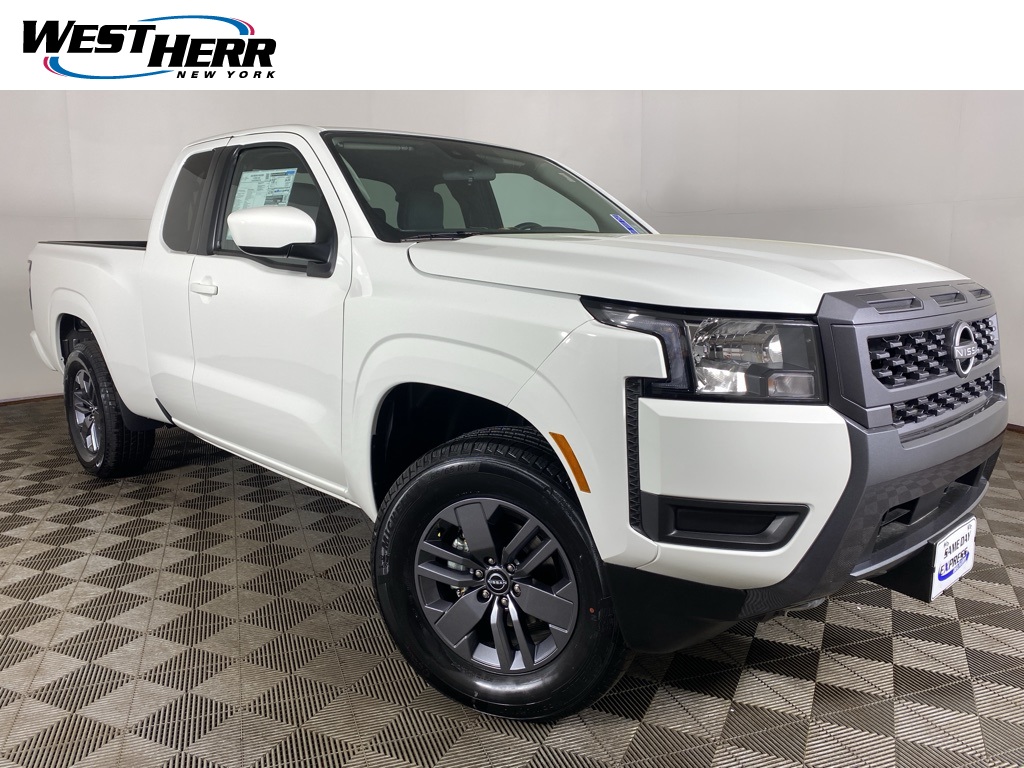2025 Nissan Frontier SV's photo