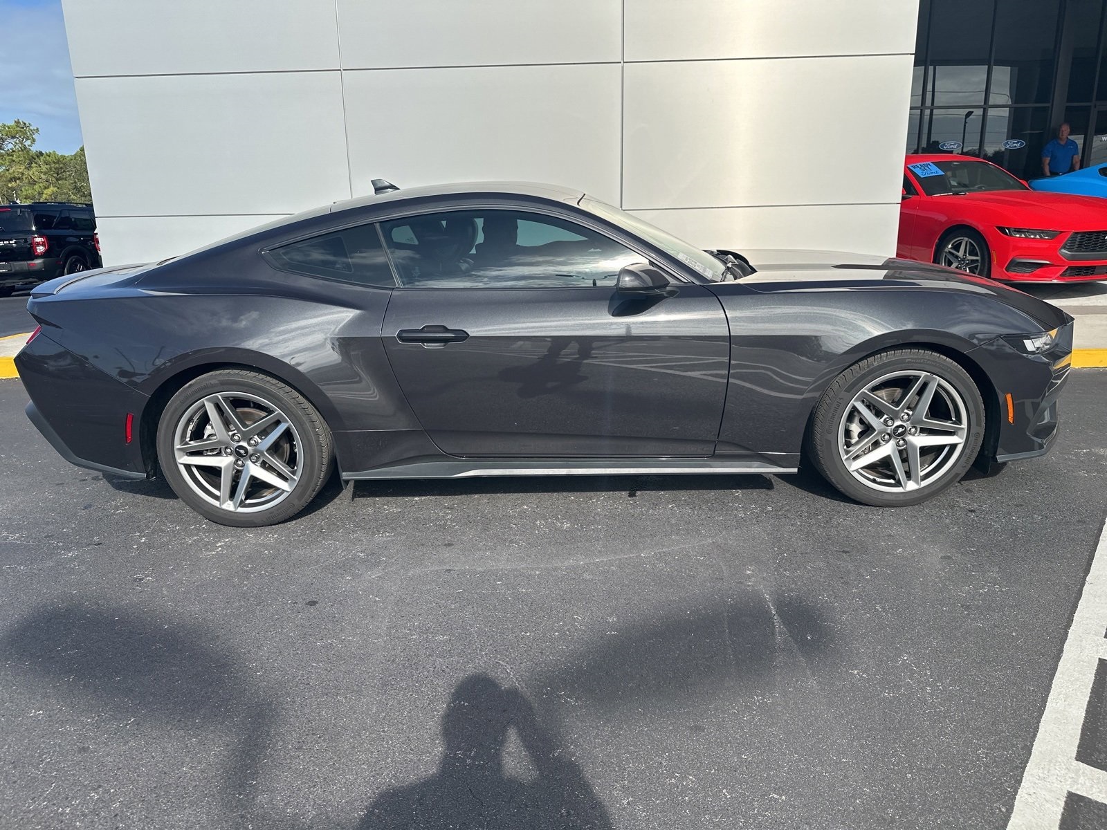 2024 Ford Mustang EcoBoost Premium photo 3
