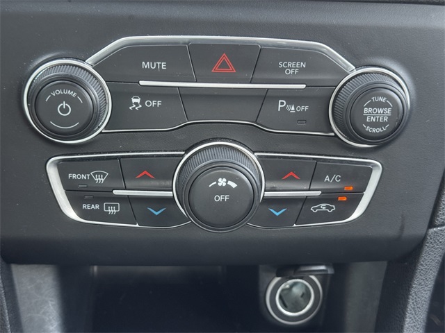 2023 Dodge Charger SXT photo 30