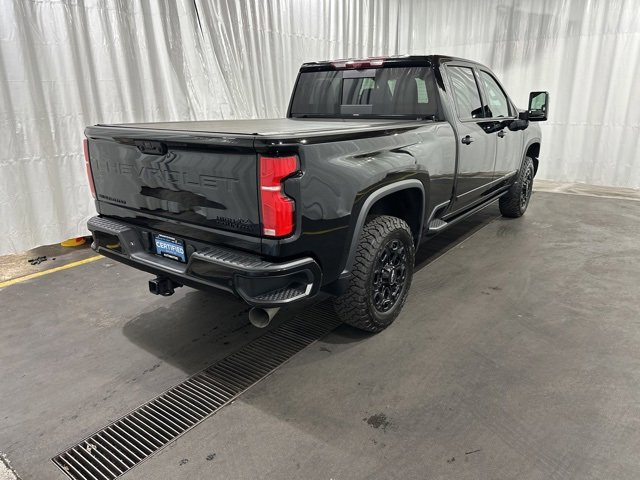 2024 Chevrolet Silverado 2500HD High Country photo 3