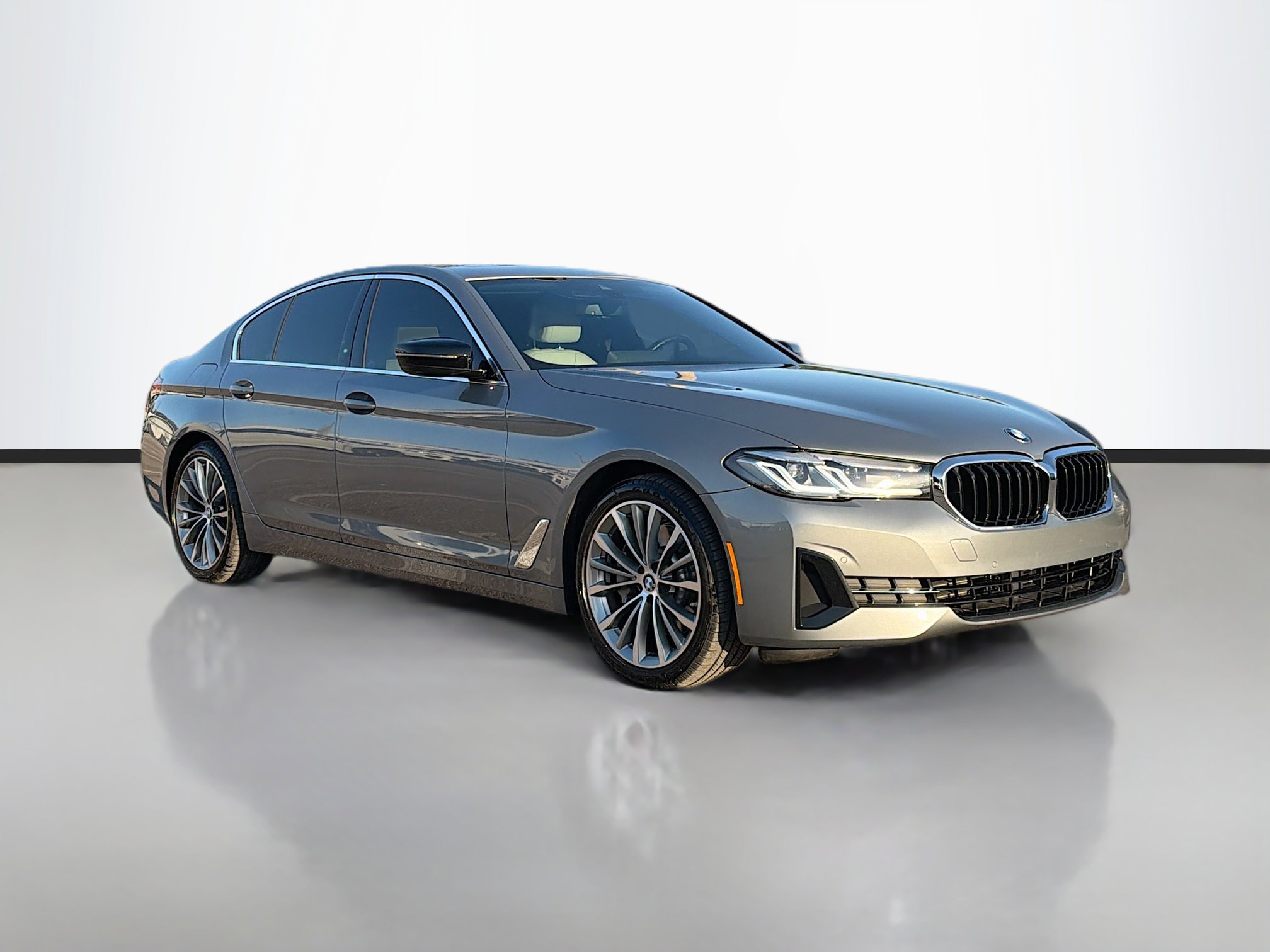 2023 BMW 5 Series 530i's photo
