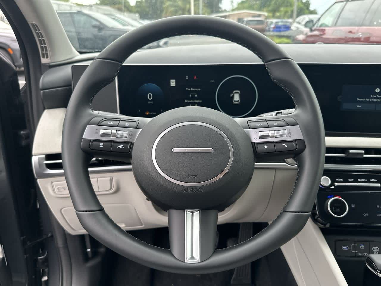2025 Hyundai Tucson SEL Convenience photo 14