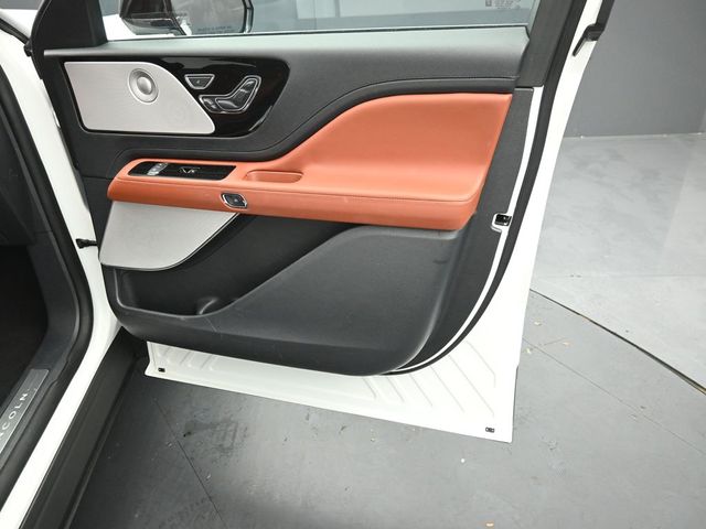 2025 LINCOLN AVIATOR - Image 35
