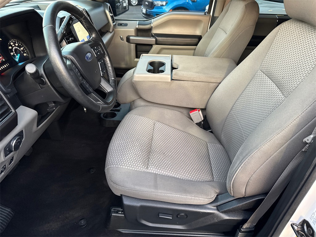 2019 Ford F-150 XLT photo 26