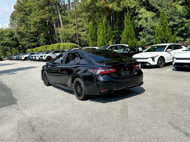 2023 Toyota Camry SE photo 3