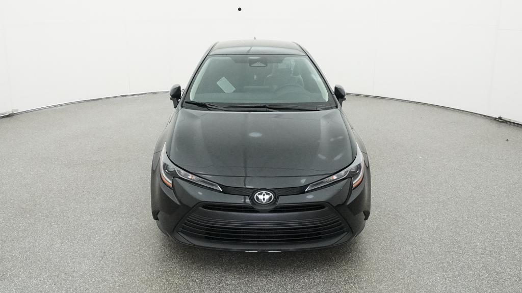 2025 Toyota Corolla LE photo 2