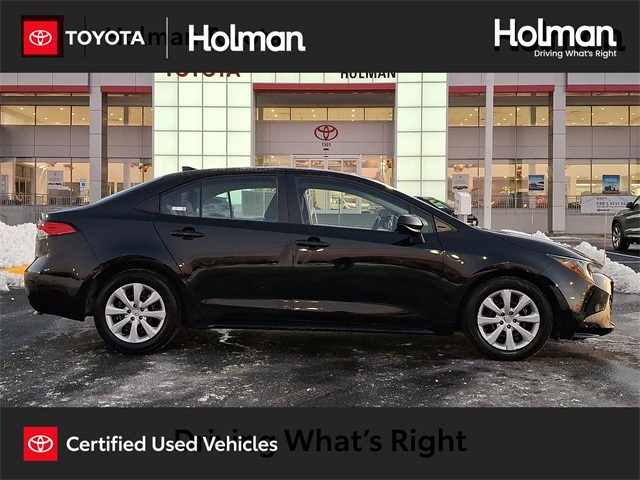 2023 Toyota Corolla LE's photo